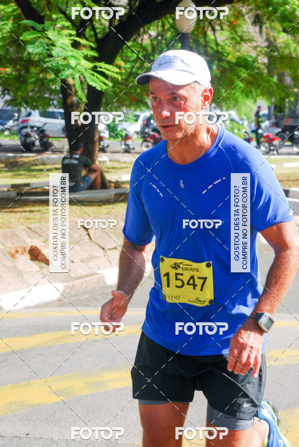 Buy your photos of the eventCorrida do Exrcito  - 100 Anos do Regimento Deodoro on Fotop