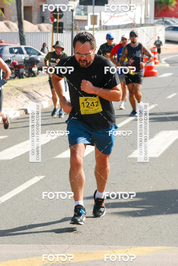 Buy your photos of the eventCorrida do Exrcito  - 100 Anos do Regimento Deodoro on Fotop