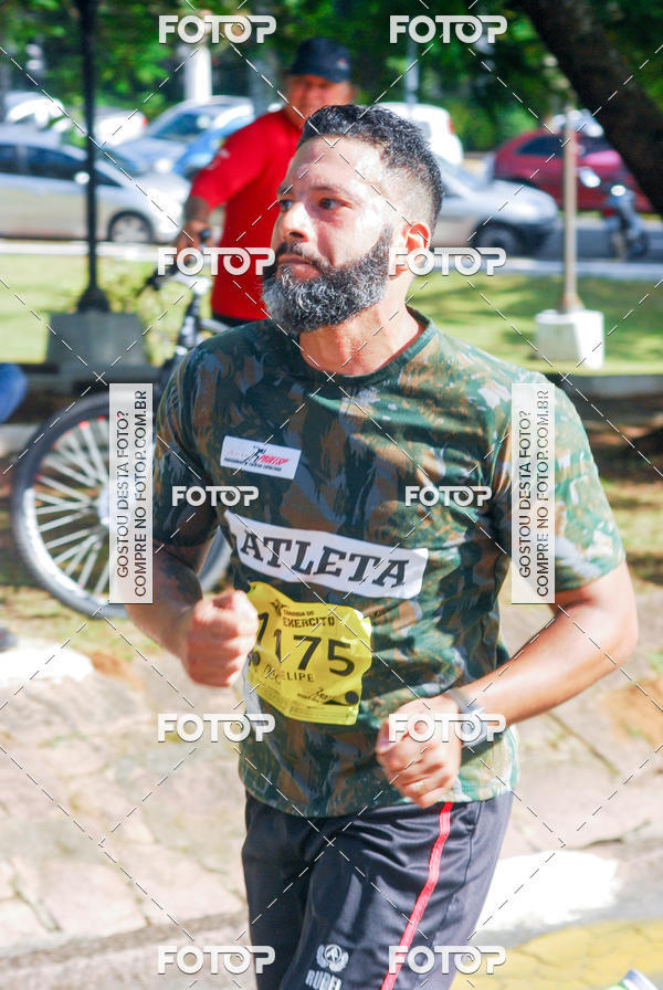 Buy your photos of the eventCorrida do Exrcito  - 100 Anos do Regimento Deodoro on Fotop