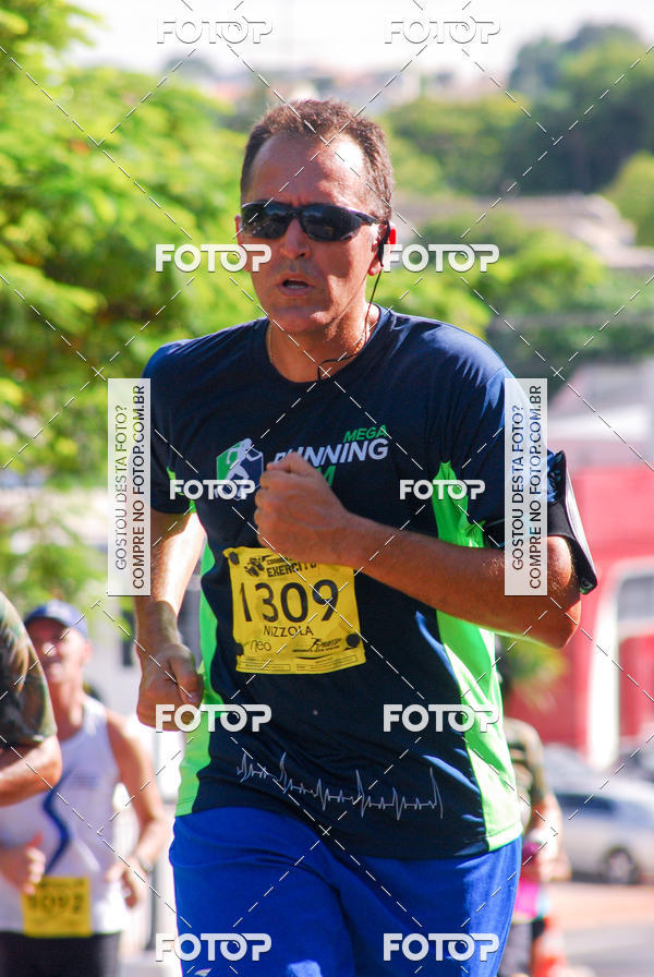 Buy your photos of the eventCorrida do Exrcito  - 100 Anos do Regimento Deodoro on Fotop