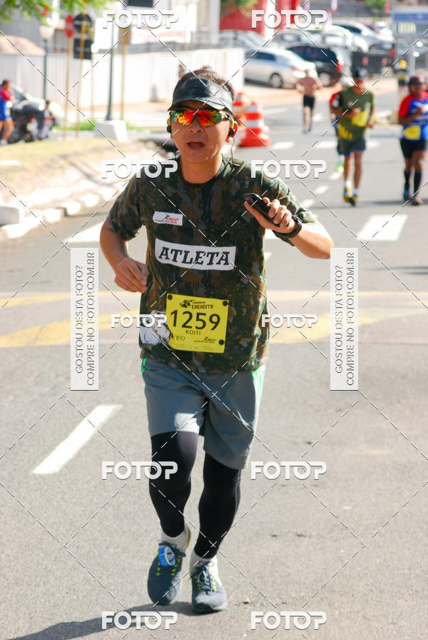 Buy your photos of the eventCorrida do Exrcito  - 100 Anos do Regimento Deodoro on Fotop