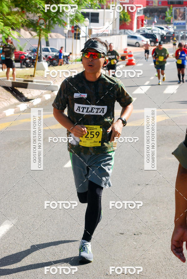 Buy your photos of the eventCorrida do Exrcito  - 100 Anos do Regimento Deodoro on Fotop