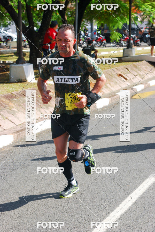 Buy your photos of the eventCorrida do Exrcito  - 100 Anos do Regimento Deodoro on Fotop