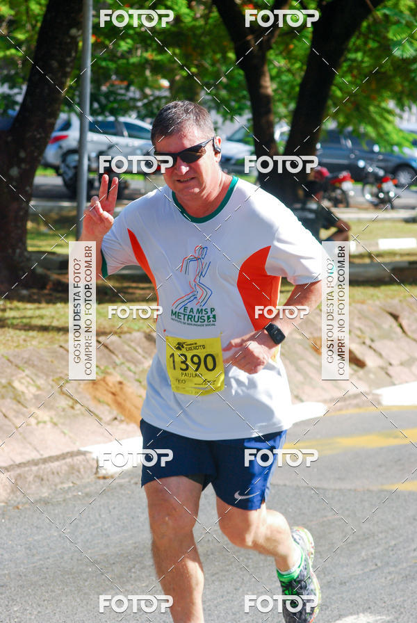 Buy your photos of the eventCorrida do Exrcito  - 100 Anos do Regimento Deodoro on Fotop