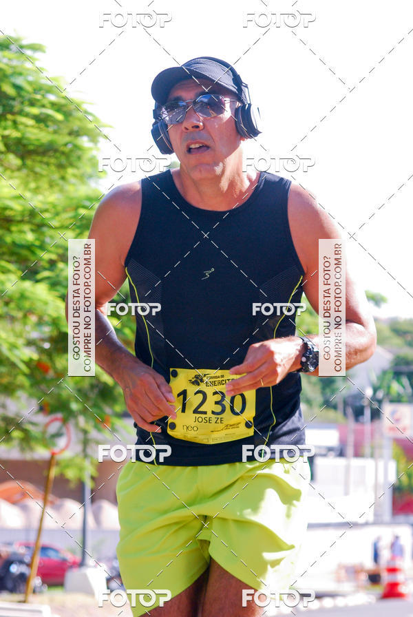 Buy your photos of the eventCorrida do Exrcito  - 100 Anos do Regimento Deodoro on Fotop