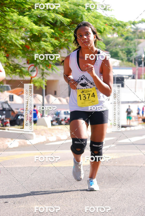 Buy your photos of the eventCorrida do Exrcito  - 100 Anos do Regimento Deodoro on Fotop