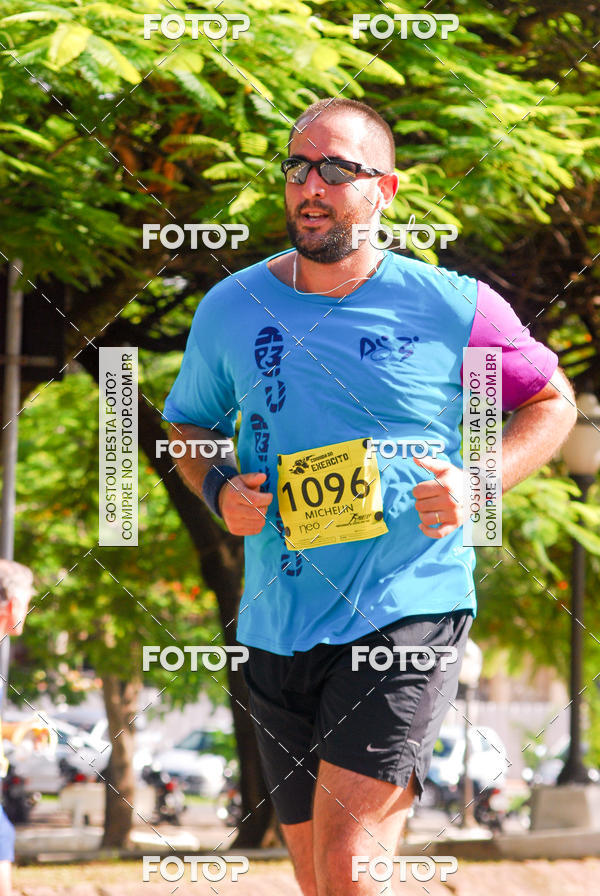 Buy your photos of the eventCorrida do Exrcito  - 100 Anos do Regimento Deodoro on Fotop