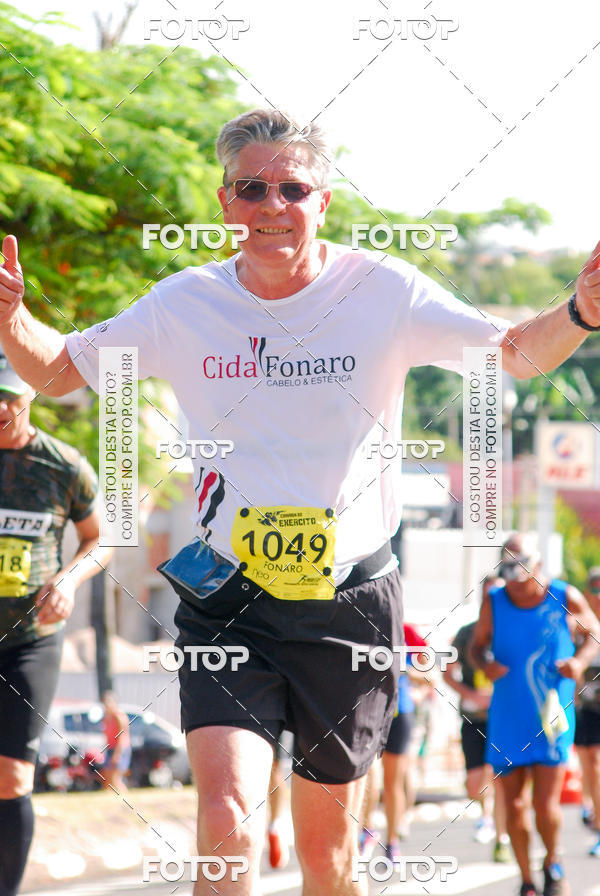 Buy your photos of the eventCorrida do Exrcito  - 100 Anos do Regimento Deodoro on Fotop