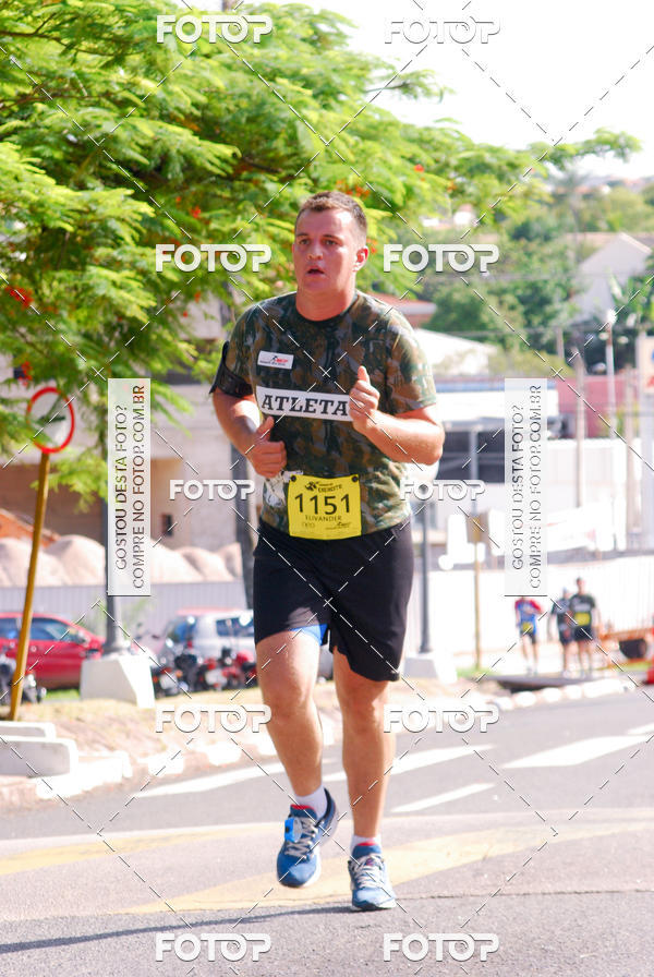 Buy your photos of the eventCorrida do Exrcito  - 100 Anos do Regimento Deodoro on Fotop