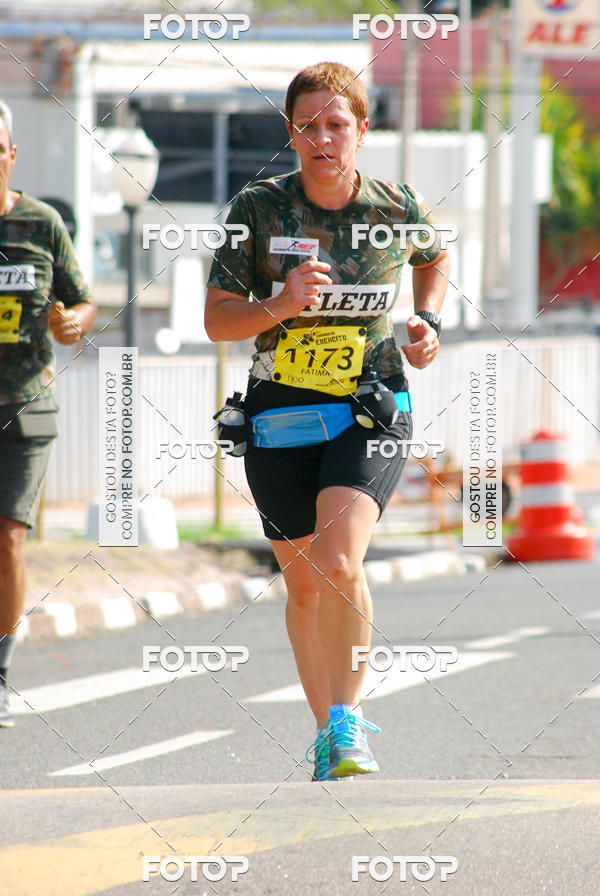 Buy your photos of the eventCorrida do Exrcito  - 100 Anos do Regimento Deodoro on Fotop