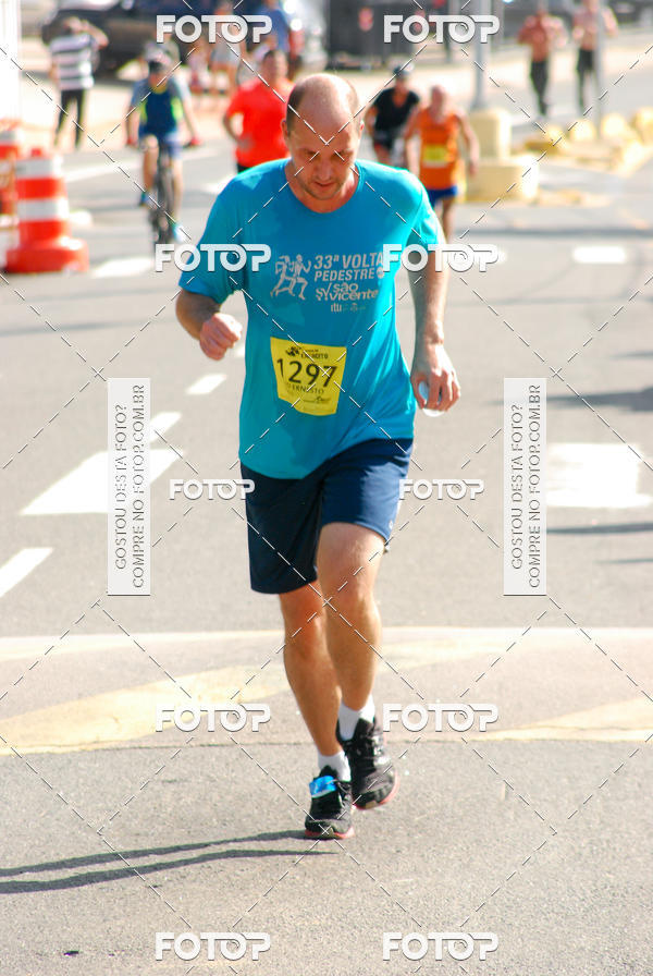 Buy your photos of the eventCorrida do Exrcito  - 100 Anos do Regimento Deodoro on Fotop