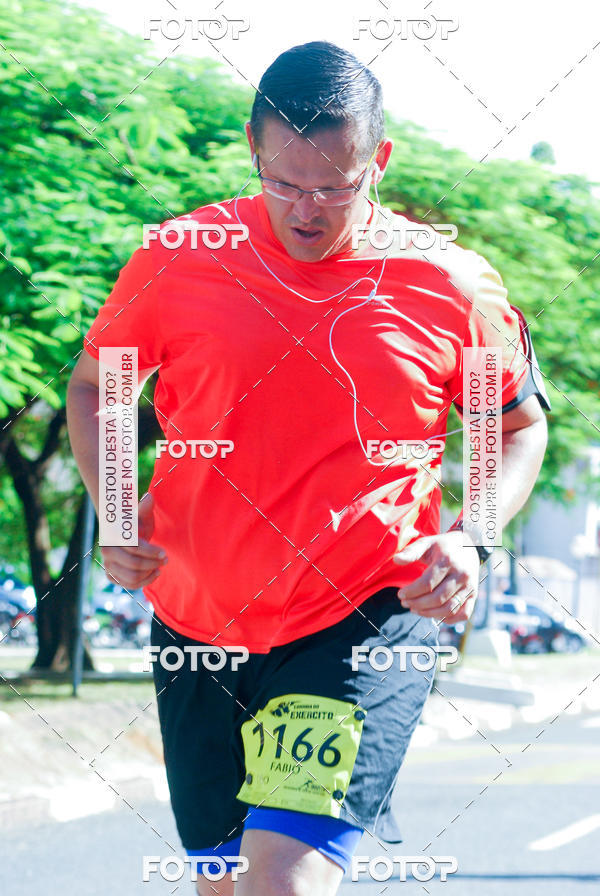 Buy your photos of the eventCorrida do Exrcito  - 100 Anos do Regimento Deodoro on Fotop