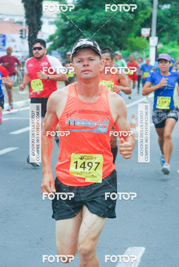 Buy your photos of the eventCorrida do Exrcito  - 100 Anos do Regimento Deodoro on Fotop