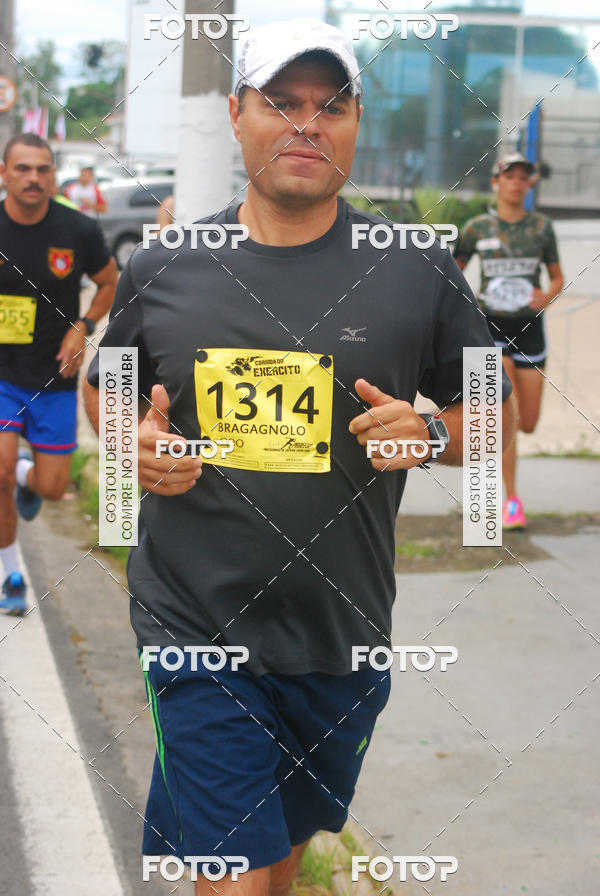 Buy your photos of the eventCorrida do Exrcito  - 100 Anos do Regimento Deodoro on Fotop