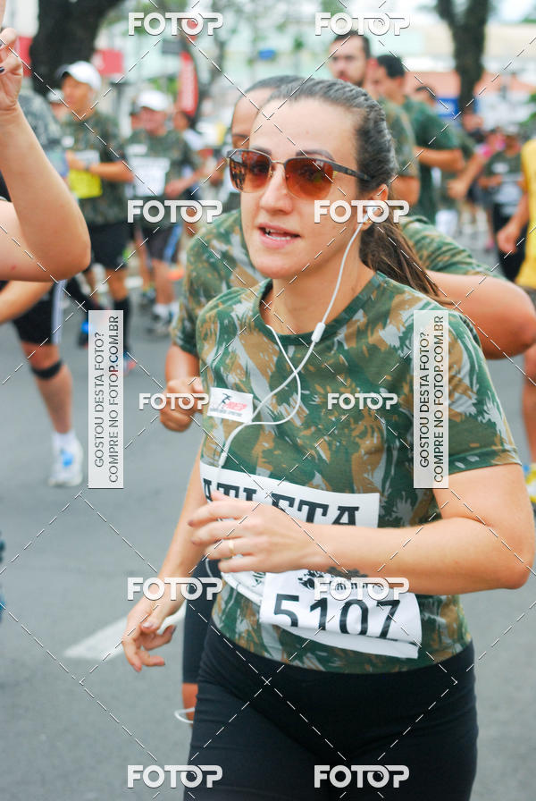 Buy your photos of the eventCorrida do Exrcito  - 100 Anos do Regimento Deodoro on Fotop