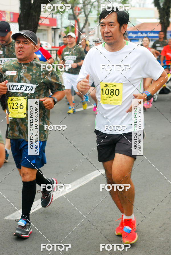Buy your photos of the eventCorrida do Exrcito  - 100 Anos do Regimento Deodoro on Fotop