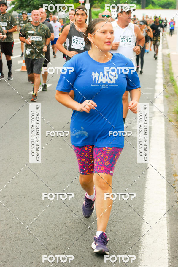 Buy your photos of the eventCorrida do Exrcito  - 100 Anos do Regimento Deodoro on Fotop