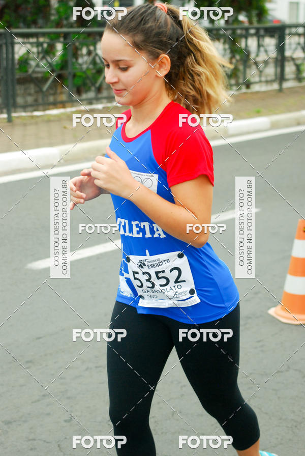 Buy your photos of the eventCorrida do Exrcito  - 100 Anos do Regimento Deodoro on Fotop
