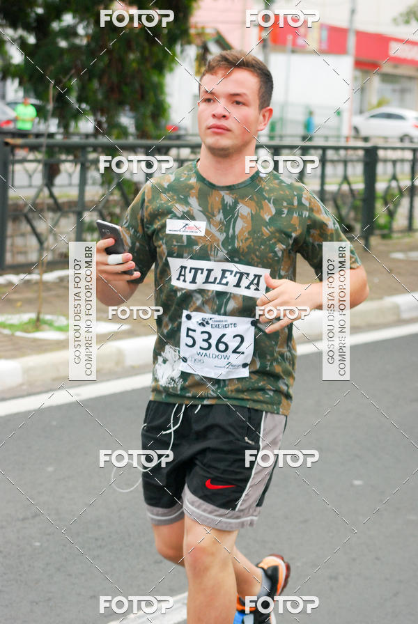 Buy your photos of the eventCorrida do Exrcito  - 100 Anos do Regimento Deodoro on Fotop