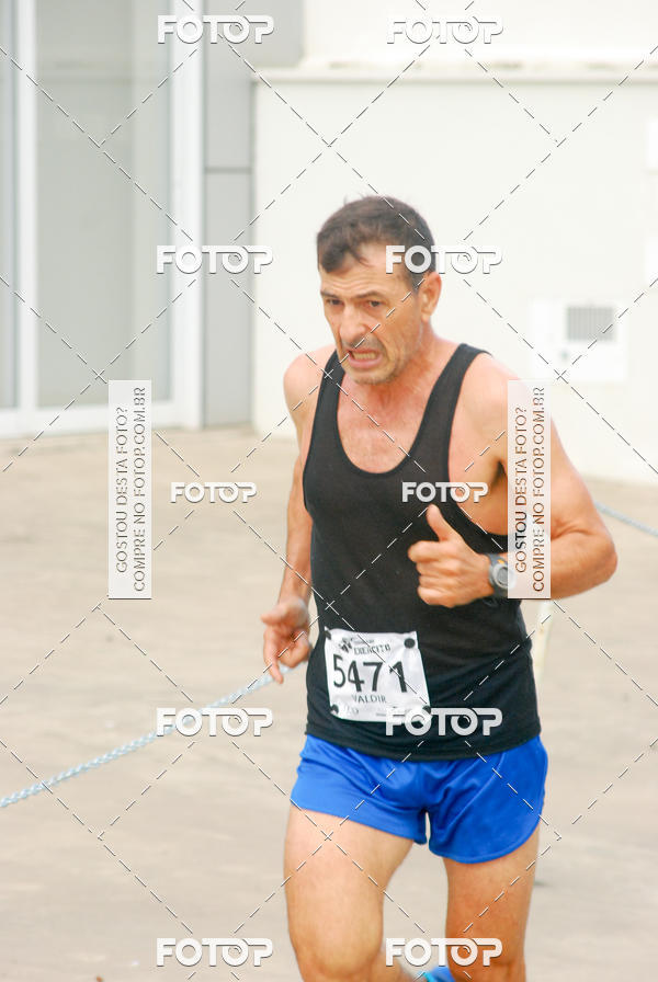 Buy your photos of the eventCorrida do Exrcito  - 100 Anos do Regimento Deodoro on Fotop