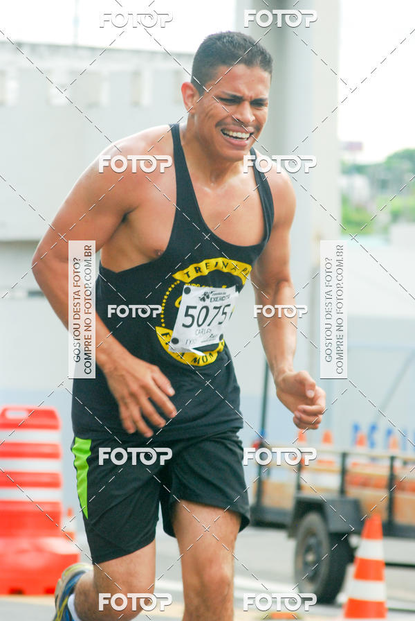 Buy your photos of the eventCorrida do Exrcito  - 100 Anos do Regimento Deodoro on Fotop