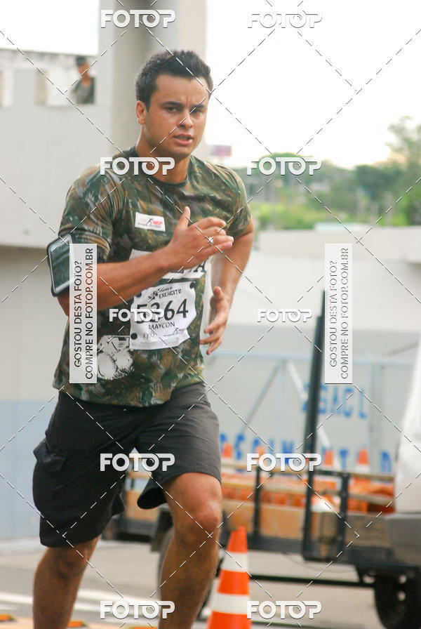 Buy your photos of the eventCorrida do Exrcito  - 100 Anos do Regimento Deodoro on Fotop