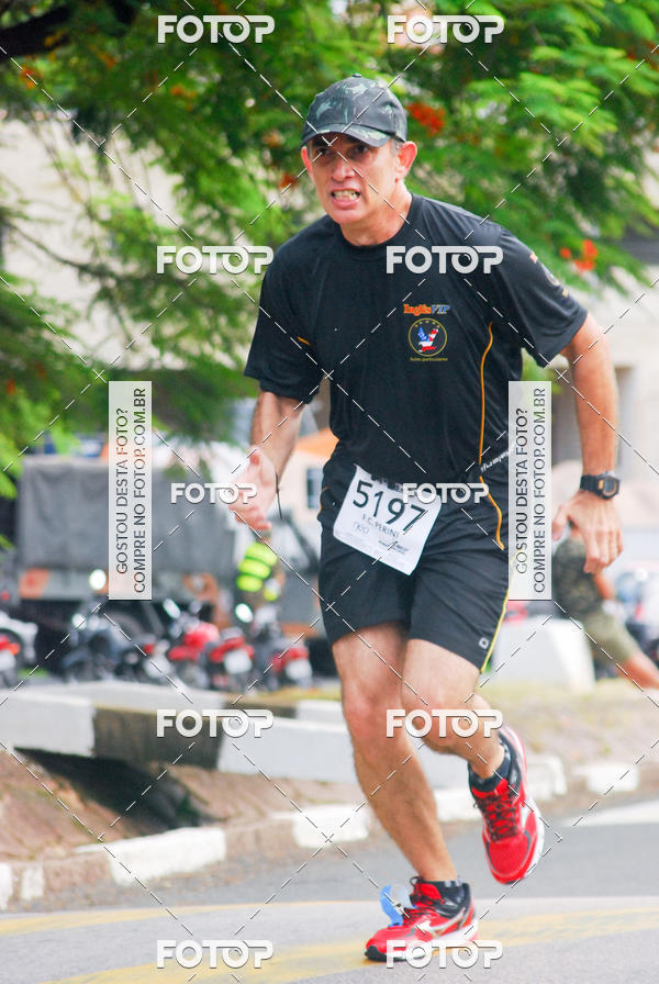 Buy your photos of the eventCorrida do Exrcito  - 100 Anos do Regimento Deodoro on Fotop