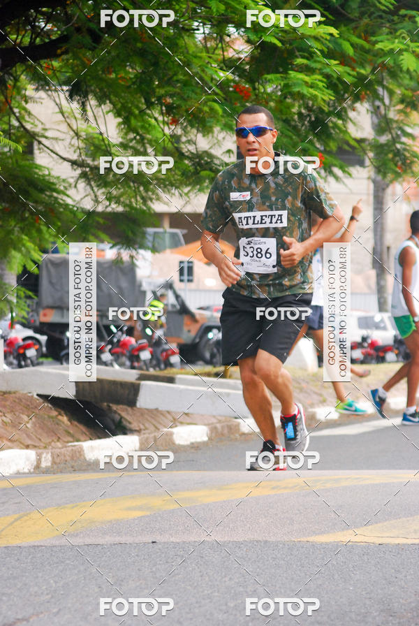 Buy your photos of the eventCorrida do Exrcito  - 100 Anos do Regimento Deodoro on Fotop
