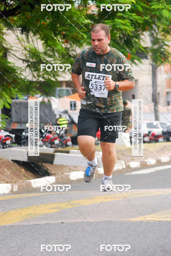 Buy your photos of the eventCorrida do Exrcito  - 100 Anos do Regimento Deodoro on Fotop
