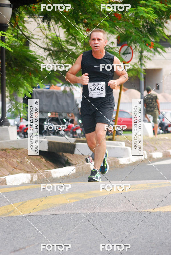 Buy your photos of the eventCorrida do Exrcito  - 100 Anos do Regimento Deodoro on Fotop