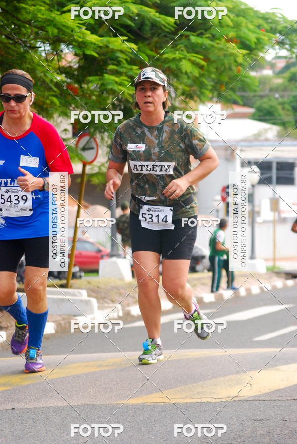 Buy your photos of the eventCorrida do Exrcito  - 100 Anos do Regimento Deodoro on Fotop