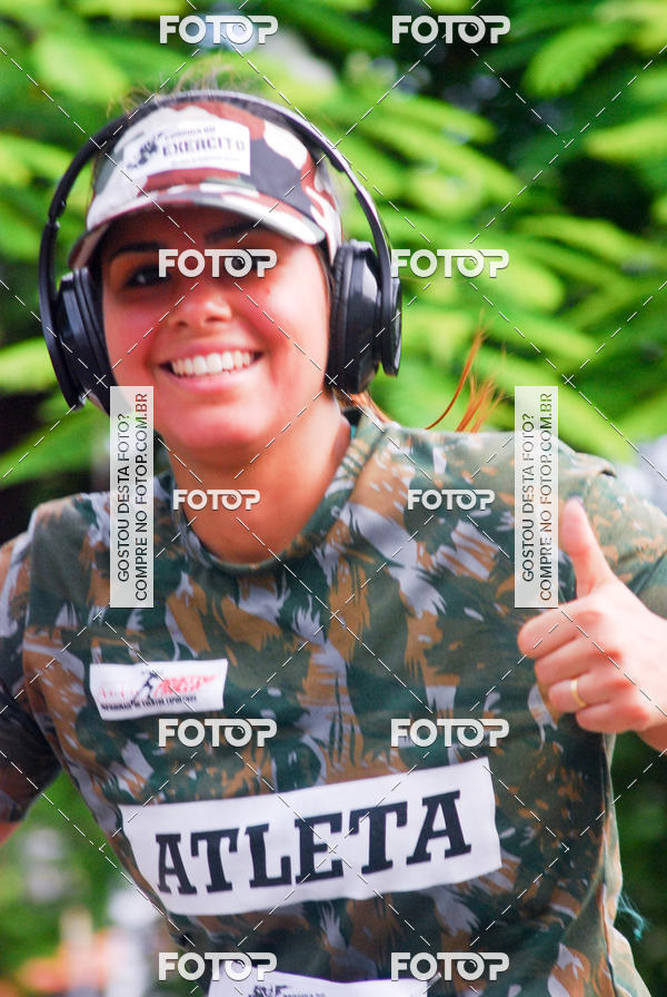 Buy your photos of the eventCorrida do Exrcito  - 100 Anos do Regimento Deodoro on Fotop
