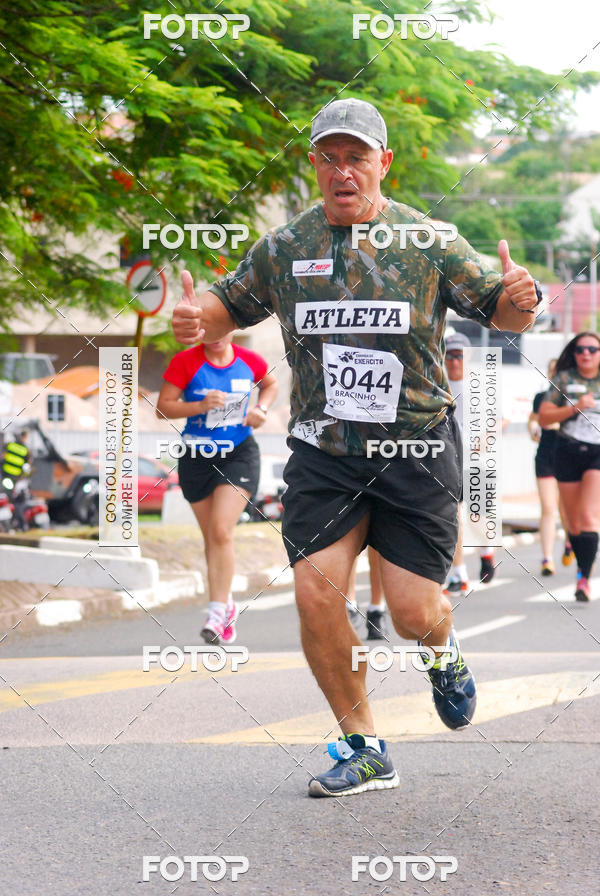 Buy your photos of the eventCorrida do Exrcito  - 100 Anos do Regimento Deodoro on Fotop