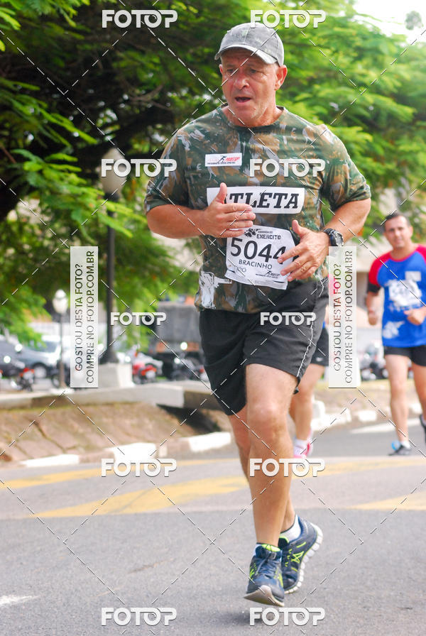 Buy your photos of the eventCorrida do Exrcito  - 100 Anos do Regimento Deodoro on Fotop