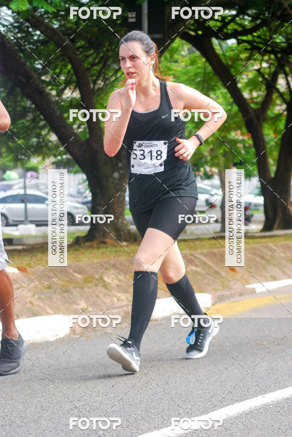 Buy your photos of the eventCorrida do Exrcito  - 100 Anos do Regimento Deodoro on Fotop