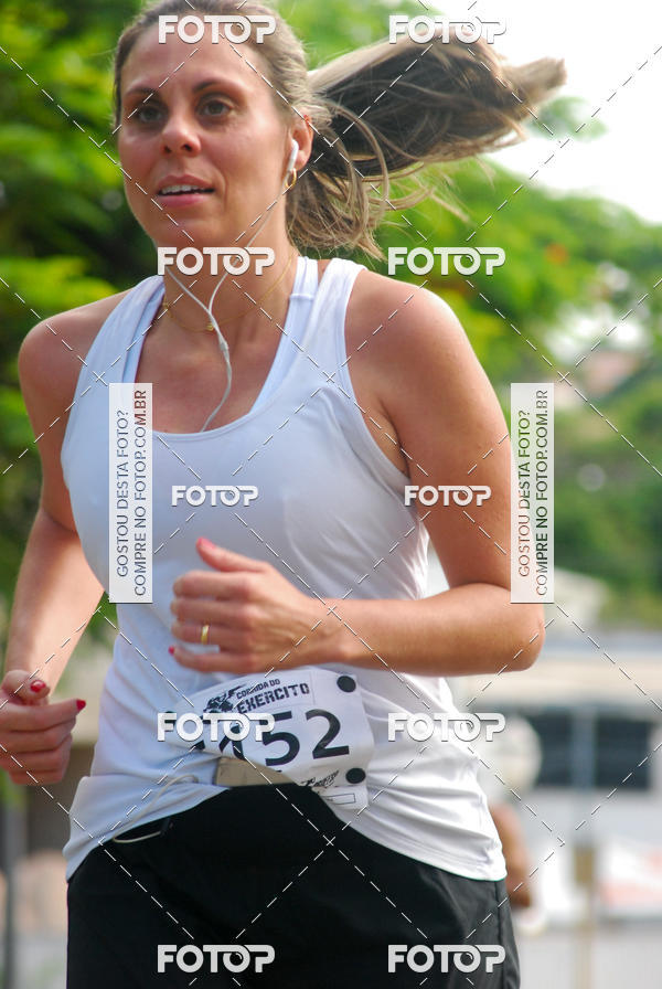 Buy your photos of the eventCorrida do Exrcito  - 100 Anos do Regimento Deodoro on Fotop