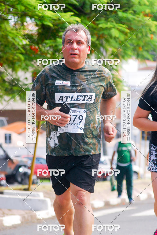 Buy your photos of the eventCorrida do Exrcito  - 100 Anos do Regimento Deodoro on Fotop