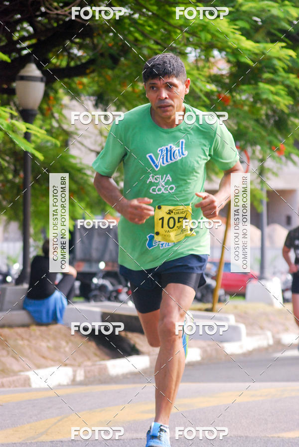Buy your photos of the eventCorrida do Exrcito  - 100 Anos do Regimento Deodoro on Fotop