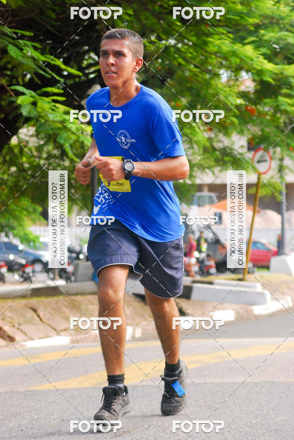 Buy your photos of the eventCorrida do Exrcito  - 100 Anos do Regimento Deodoro on Fotop