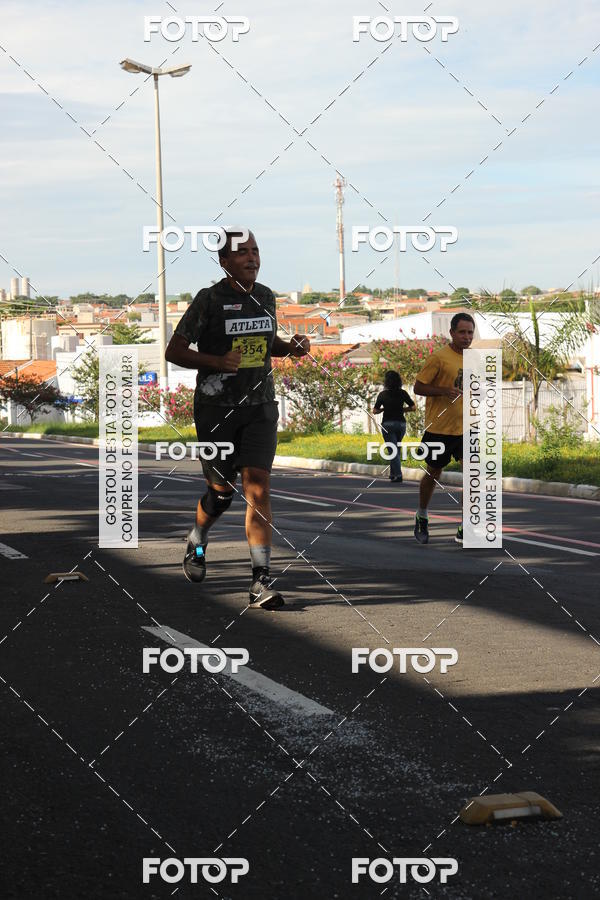 Buy your photos of the eventCorrida do Exrcito  - 100 Anos do Regimento Deodoro on Fotop