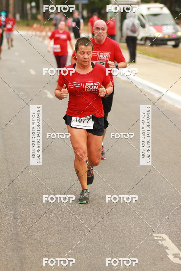 Buy your photos of the eventSantander Track & Field Run Series - Vila Nova Conceio on Fotop