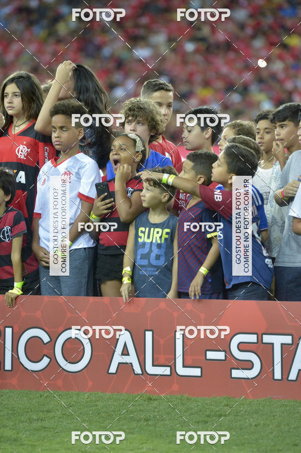 Buy your photos of the eventJogo das Estrelas (Zico) - Maracan� - 27/12/2017 on Fotop
