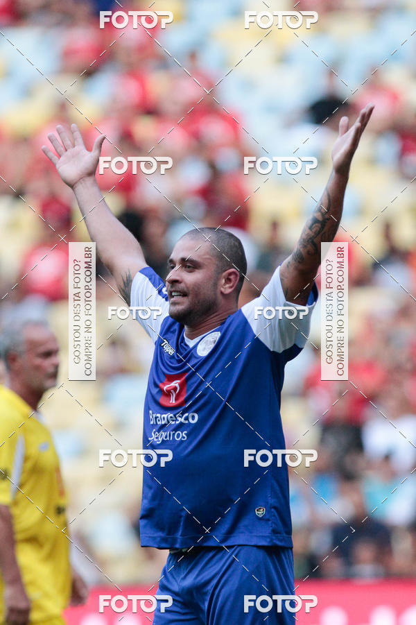 Compra tus fotos del eventoJogo das Estrelas (Zico) - Maracan� - 27/12/2017 En Fotop