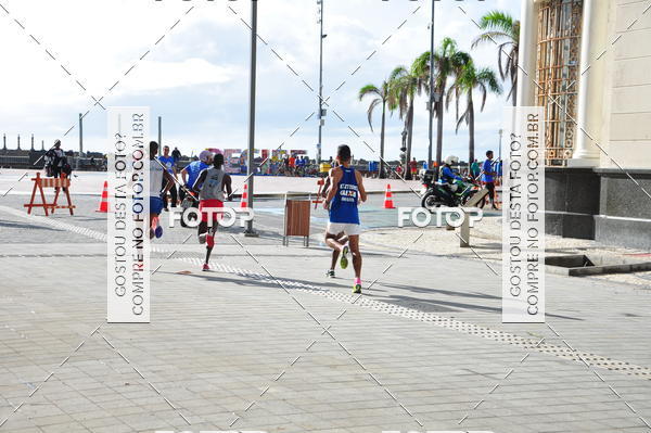Buy your photos of the event15 Corrida das Pontes do Recife on Fotop
