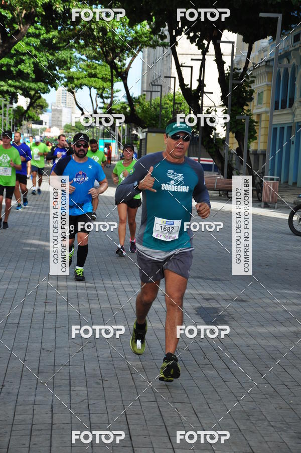 Buy your photos of the event15 Corrida das Pontes do Recife on Fotop