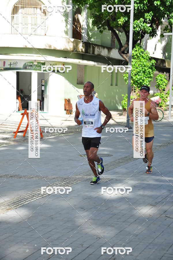 Buy your photos of the event15 Corrida das Pontes do Recife on Fotop