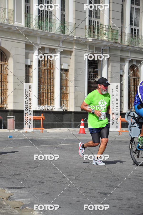Buy your photos of the event15 Corrida das Pontes do Recife on Fotop