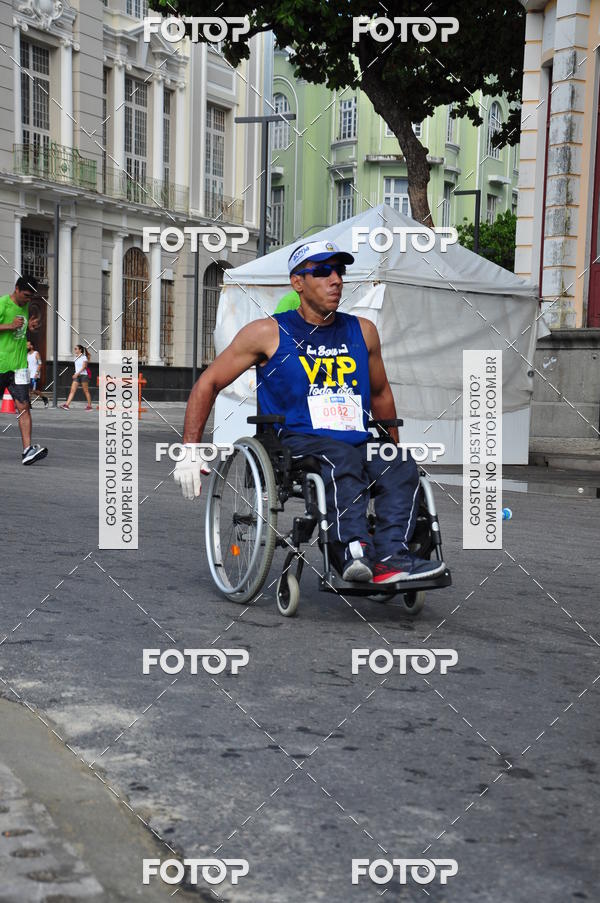 Buy your photos of the event15 Corrida das Pontes do Recife on Fotop