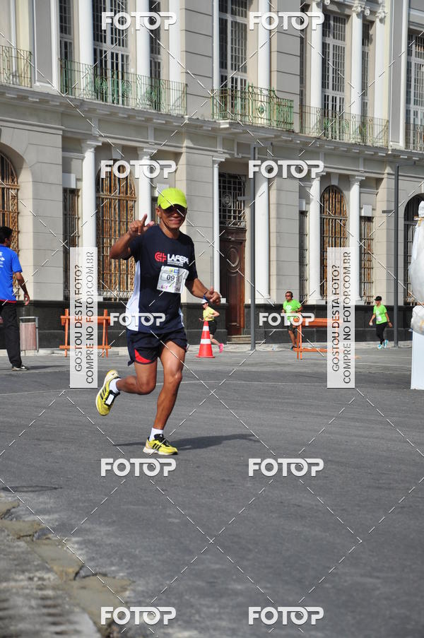Buy your photos of the event15 Corrida das Pontes do Recife on Fotop