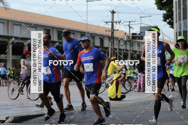 Buy your photos of the event15 Corrida das Pontes do Recife on Fotop